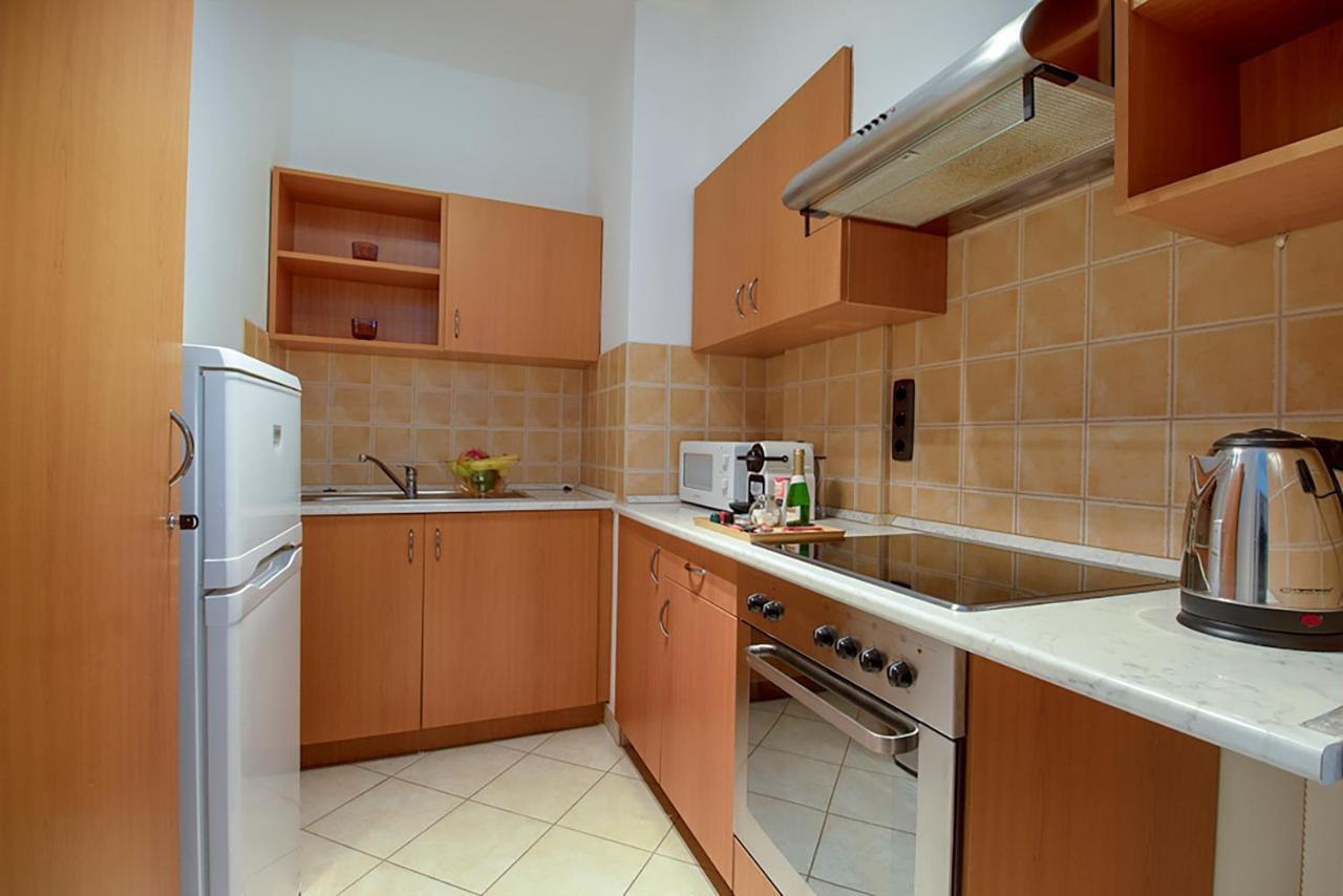 בודפשט Lotus Apartments Gozsdu מראה חיצוני תמונה